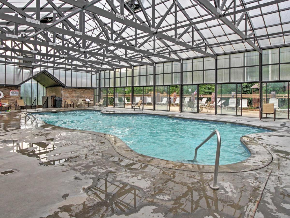 Idyllic Cabin With Hot Tub Less Than 2 Mi To Dollywood! Sevierville Luaran gambar